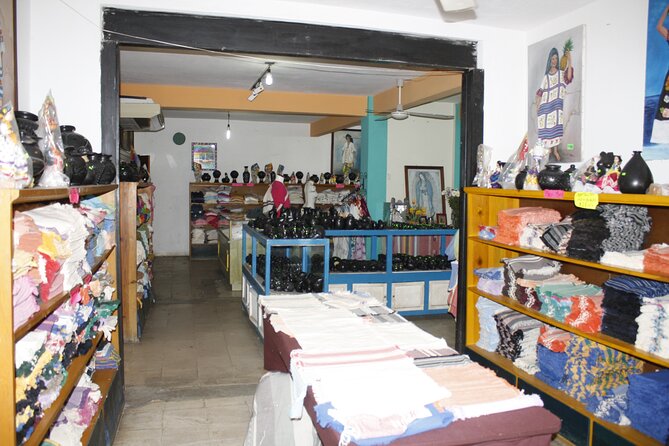 Private. City Tour Huatulco Ht - Tour Logistics