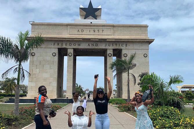 Private City Tour in Accra With Hotel Pickup and Lunch - Highlights