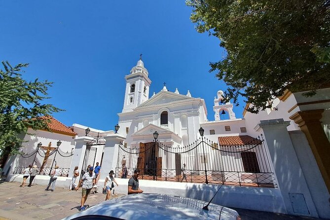 Private City Tour in Car of Buenos Aires With a Local Guide - Key Stops