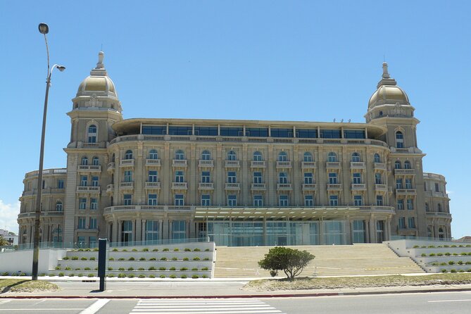 Private City Tour in Montevideo - Booking and Cancellation Policies