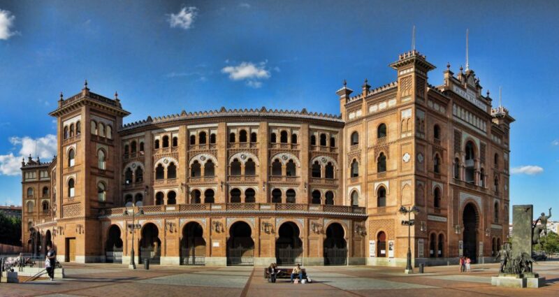 Private City Tour Madrid With Driver and Guide - The Royal Alcazar and Royal Palace