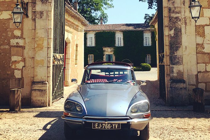 Private City Tour of Bordeaux With Wine Tasting at a Chateau - 3H - Inclusions