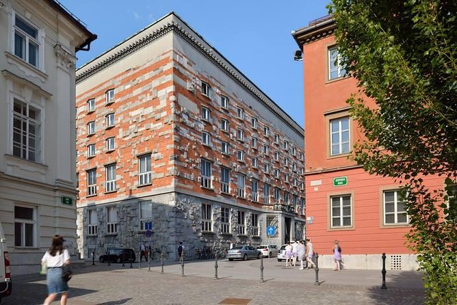Private City Tour of Ljubljana. 2 Hours With a Friendly and Fun Local Guide. - Positive Guest Reviews