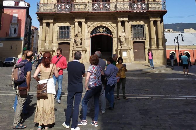 Private City Tour Pamplona - Tour Details