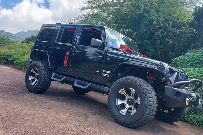 Private CMV Jeep Off Roading Tour in Montserrat - Meeting and Pickup