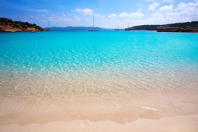 Private Coastal Es Vedra Cruise - Key Points