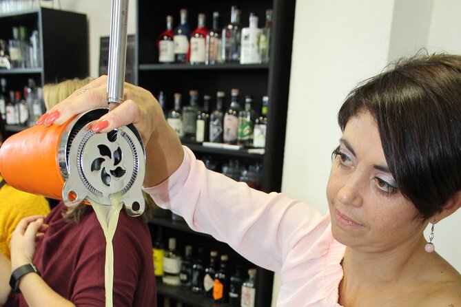 Private Cocktail Workshop With Professional Bartender in Trier - Participant Requirements