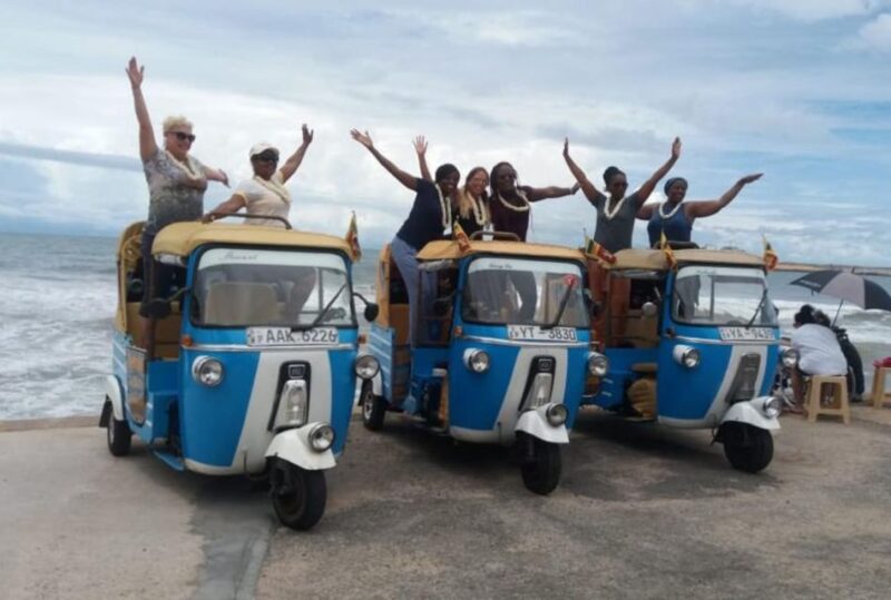 Private Colombo Tuktuk Tour With Free Snacks - Special Requests
