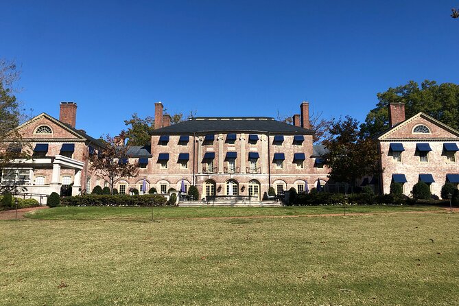 Private Colonial Williamsburg Breakfast - Exploring Before and After Restoration - Restored Architectural Marvels