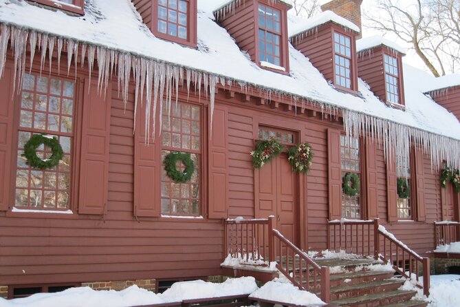 Private Colonial Williamsburg Christmas Holiday Decorations Walking Tour - Meeting Point and Accessibility