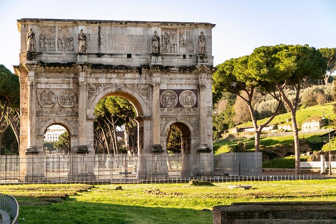 Private Colosseum Tour in Roman Forum and Palatine Hill - Colosseum Exploration