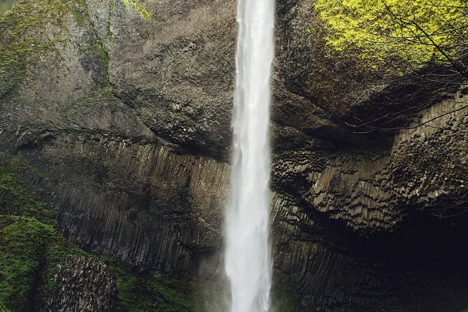 Private - Columbia River Gorge Waterfalls and Wine Tour - Participant Information