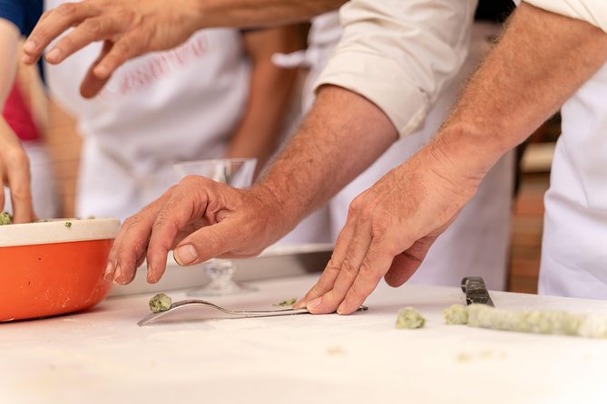 Private Cooking Class at a Cesarina's Home With Tasting in Bergamo - Key Points