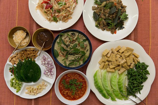 Private Cooking Class in Beautiful Chiang Mai Home With Transfers - Booking and Confirmation Process