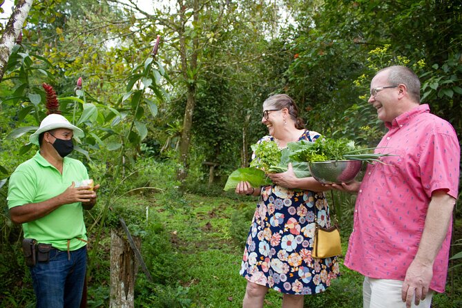 Private Cooking Class in Organic Farm at La Fortuna - Organic Farming Insights