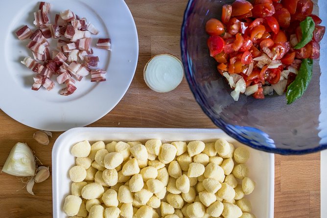 Private Cooking Class With Lunch or Dinner at a Locals Home in Ragusa - Reviews and Feedback