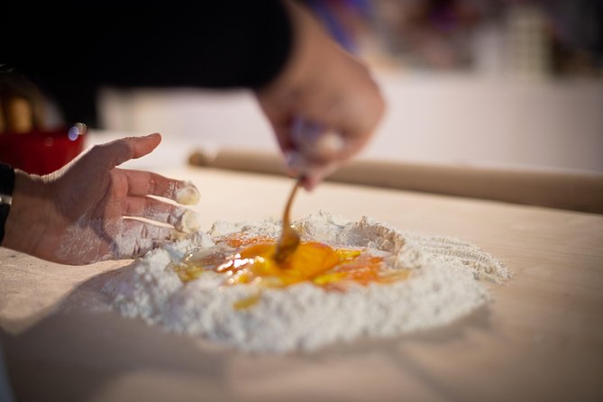 Private Cooking Class With Lunch or Dinner in Acitrezza - Key Points
