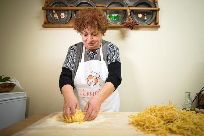 Private Cooking Class With Lunch or Dinner in Assisi - Meeting Location and Details