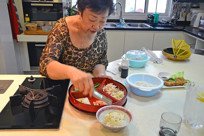 Private Cooking Demo and Meal With an Expert Singaporean Home Cook - Customer Feedback and Ratings