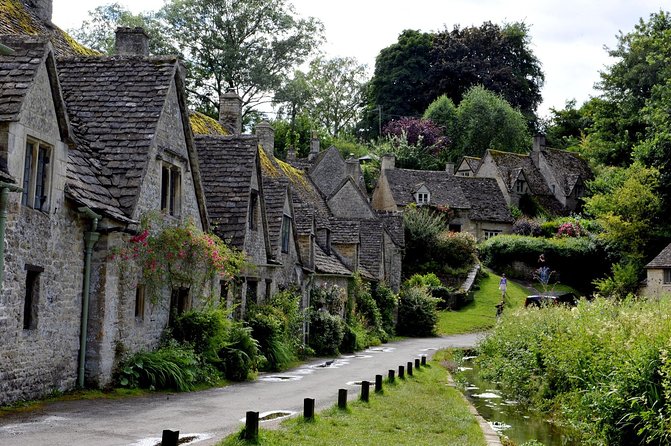 Private Cotswolds Tour From Bath - Comfortable and Hassle-Free Transportation