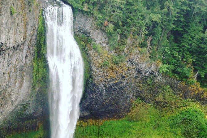 Private Crater Lake Day Trip From Eugene - Dining and Refreshment Options