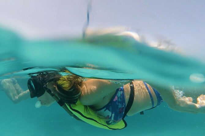 Private Cruise Along Aruba Coastline With Snorkeling - Cruise and Scenery