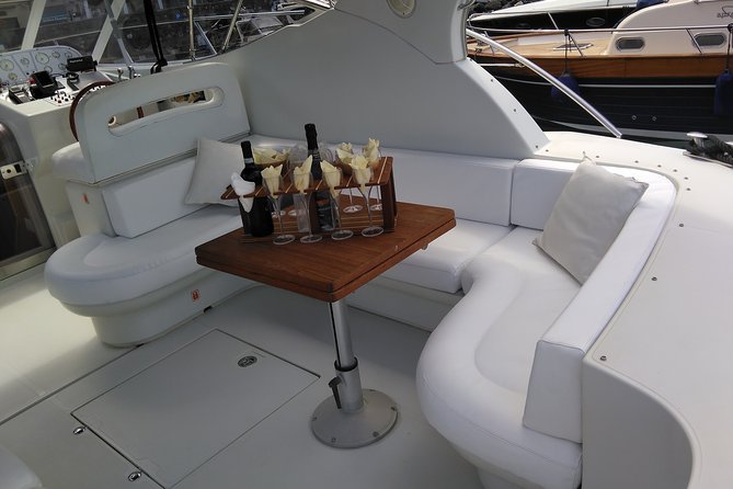 Private Cruise Around Capri - Yacht 40 - Booking Information