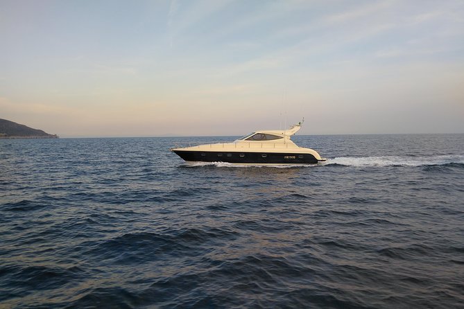 Private Cruise Around Capri - Yacht 50 - Exploring the Blue Grotto