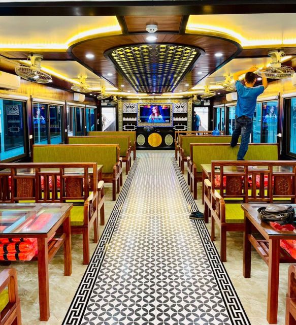Private Cruise - Explore Ha Long Bay ( With Kayaking) - Key Points