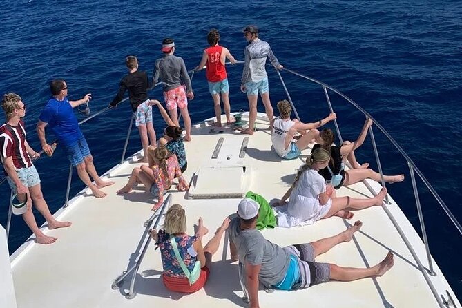 Private Cruise on a Hatteras 52 - Cruise Details