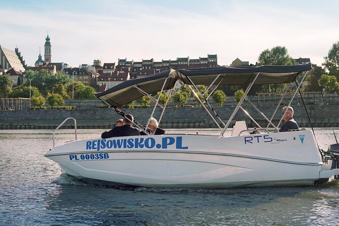 Private Cruise on Vistula in Warsaw for 9 With Our Helmsman - Accessibility and Participation