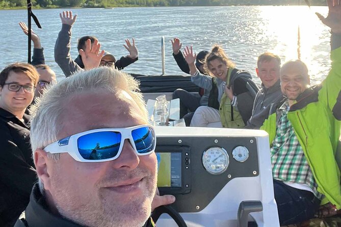 Private Cruise on Vistula in Warsaw for 9 With Our Helmsman - Highlights of the Tour