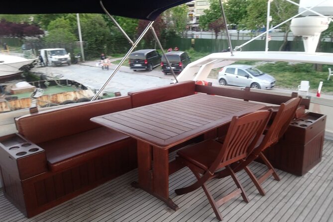 Private Cruise Trough Bosphorus Istanbul - Reviews and Ratings