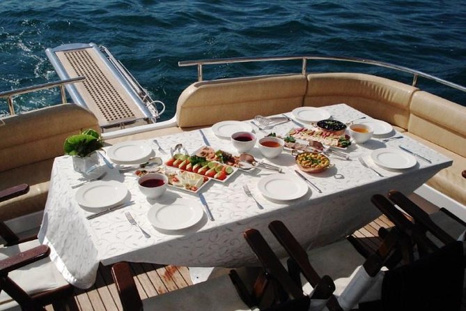 Private Cruise Trough Bosphorus Istanbul - Private Boat and Group Size