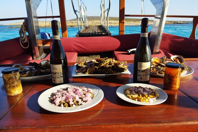 Private Cruise With Galatea(Paros,Antiparos,Despotiko,Bluelagoon) - Meeting and Pickup Details