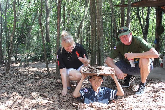 Private Cu Chi Tunnels and Cao Dai Temple 1 Day - Pickup and Accessibility Details