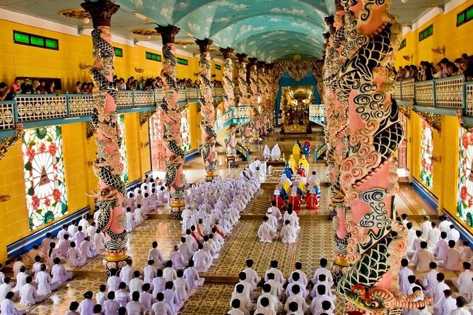 Private Cu Chi Tunnels and Cao Dai Temple 1 Day - Exploring the Cu Chi Tunnels