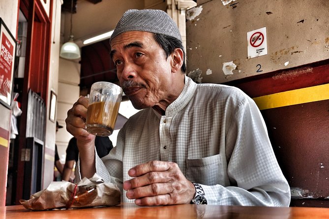 Private Cultural and Historical Singapore Food Tour With Local Hawker Centre - Whats Included