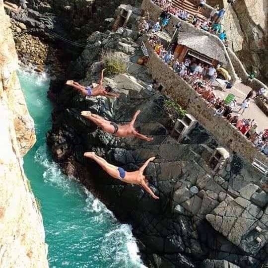 *Private Cultural Historical Experience City Market + Divers - Language and Group Options