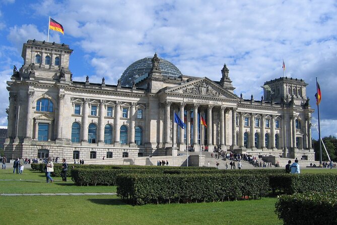 Private Custom 3-Hour Tour of Berlin by Car - Tour Group and Duration