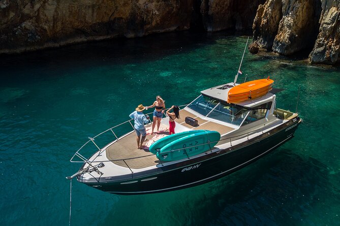 Private Custom Blue & Green Cave Tour With Yacht From Hvar Town - Inclusions
