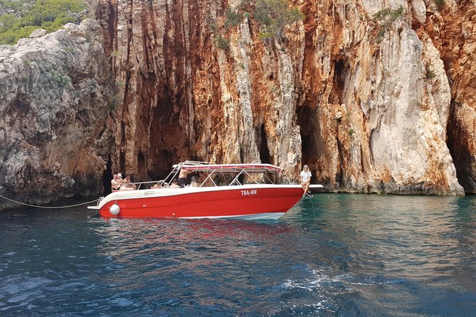 Private Custom Island Hopping Speedboat Tour From Hvar - Meeting and Logistics