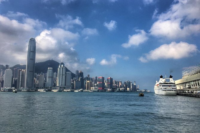 Private Custom Tour of Hong Kong - Full Day - Meeting and Pickup