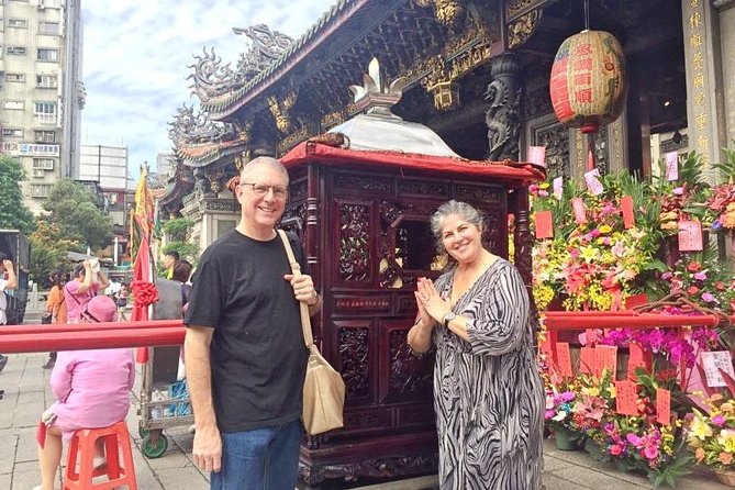 Private Custom Tour: Taipei in a Day - Meeting and Pickup