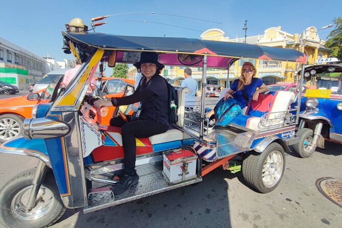 Private Custom Tour With a Local Guide - Included Services