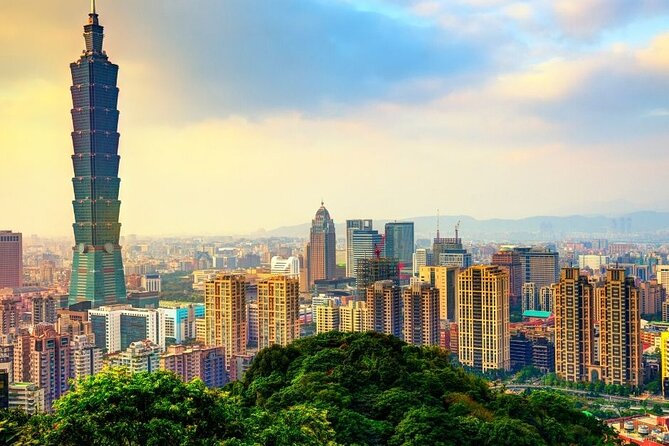Private Custom Tour With a Local Guide in Taipei - Inclusions and Exclusions