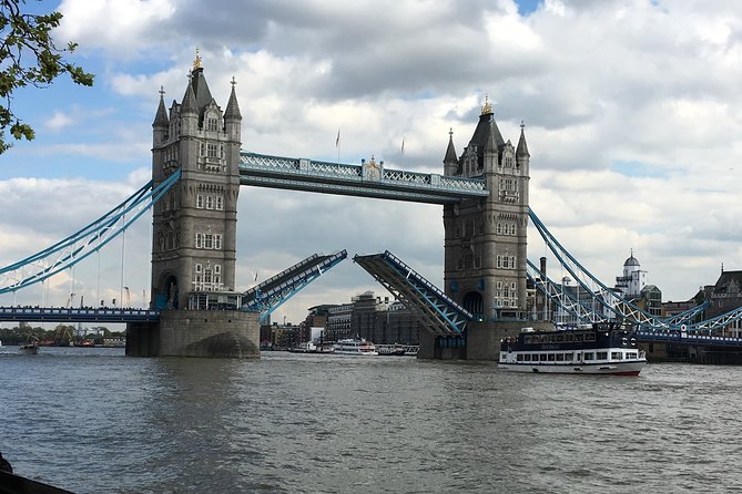 Private Custom Walking Tour: Half Day Sightseeing Tour of London - Pricing and Cancellation Policy