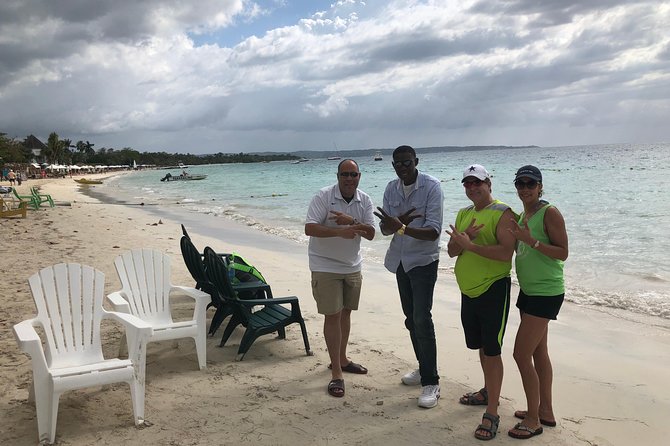 Private & Customize Tour From Montego Bay to Negril Beach & Ricks Cafe Sunset - Beach Relaxation and Sunbathing