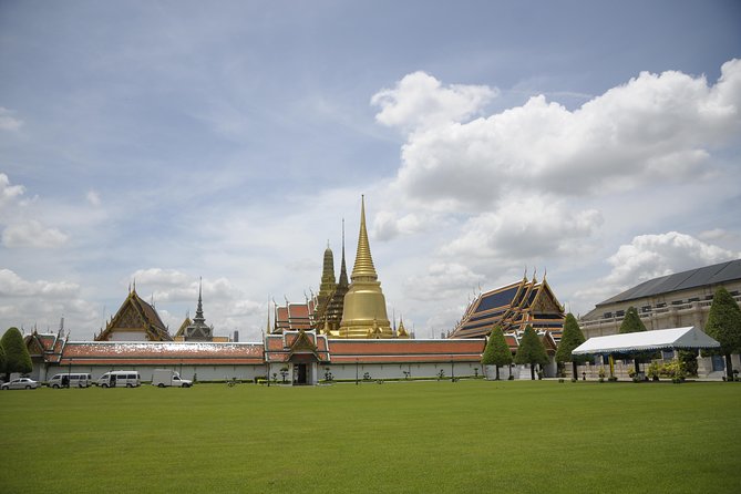 Private Customized Bangkok Tour With Driver - Accessibility and Family Considerations