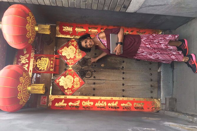Private Customized Beijing Night Tour To Wangfujing Food Street And Pipe Hutong - Discovering Pipe Hutong Alleys